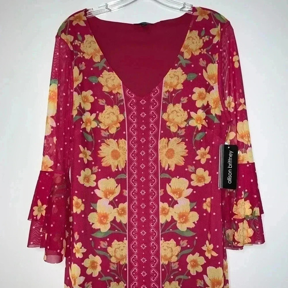 Allison Brittney Bell Sleeve Floral Dress - Picture 2 of 10